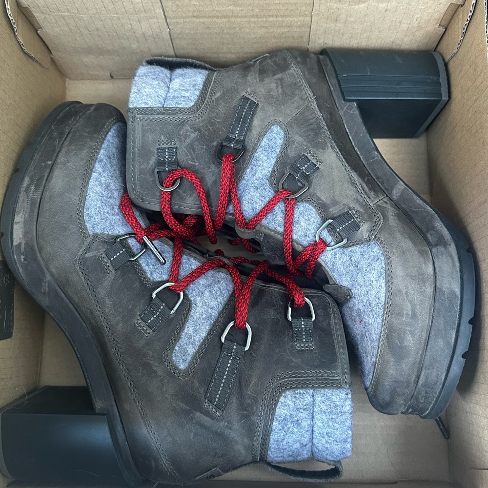 Sorel Blake Lace Boot